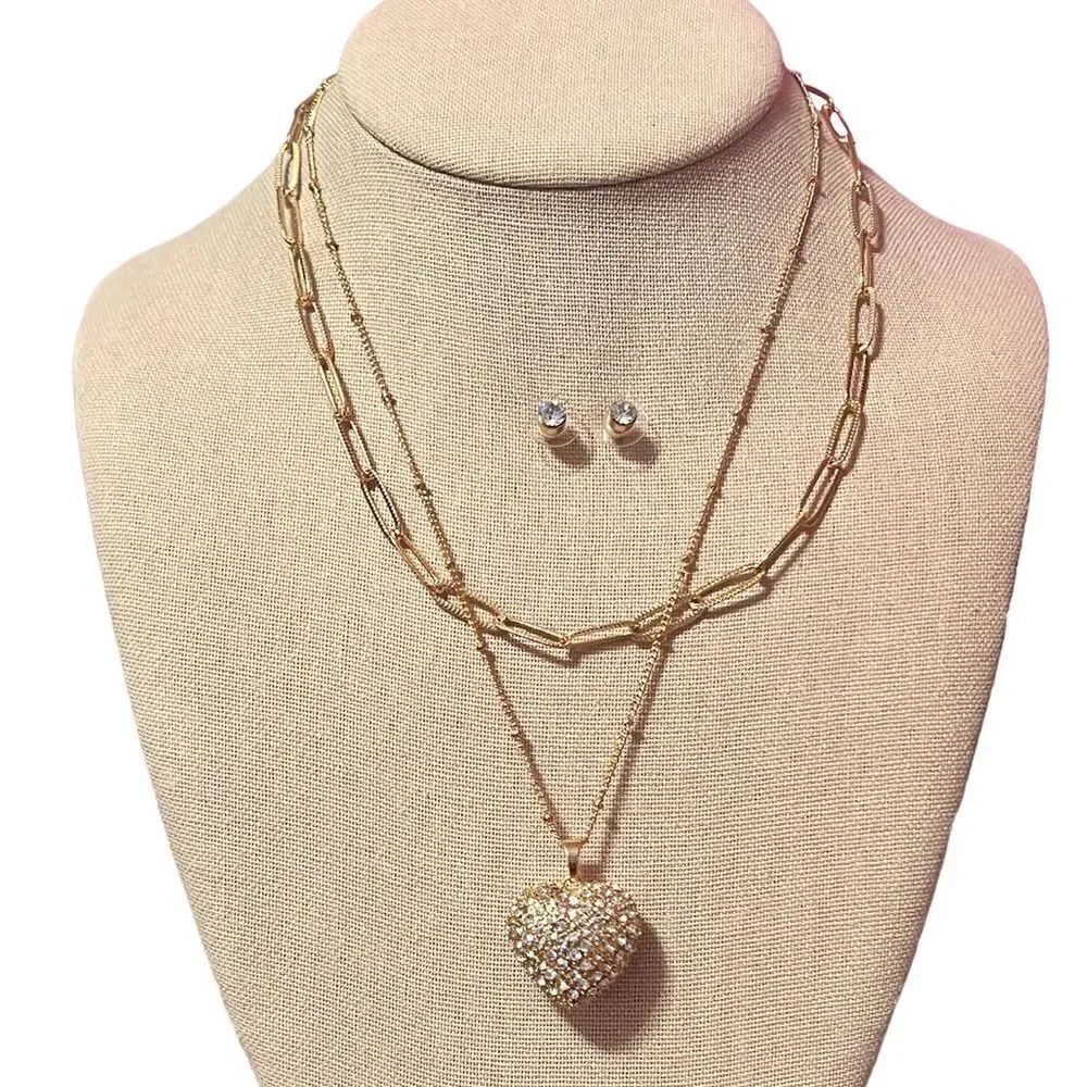 NEW Gold Link Chain Necklace And Heart Necklace Set With Matching Stud Earrings